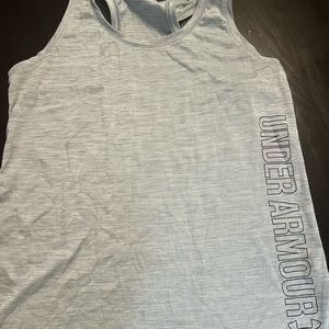 Women’s under armor tank